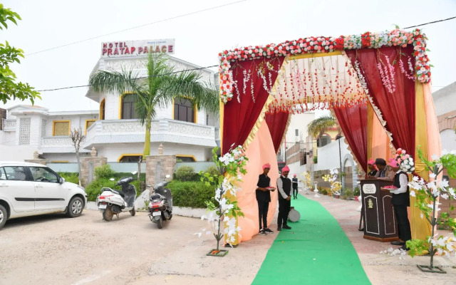Hotel Pratap Palace