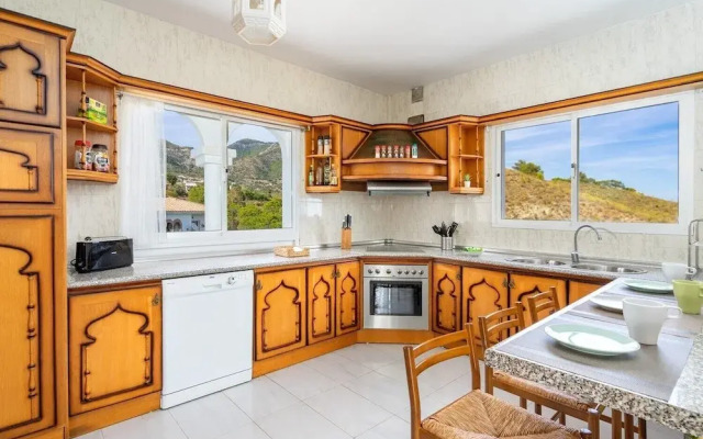 Villa Sabah with sea views