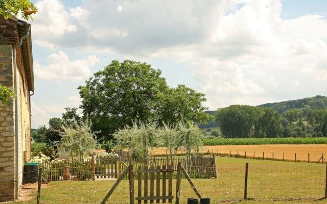 Restored Farmhouse in Wijlre With two Terraces