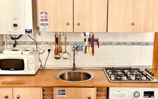 Charming, spacious Albayzin apartment