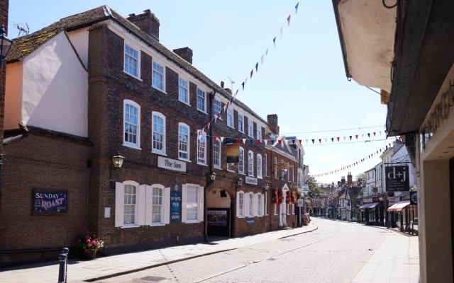 The Sun Hitchin by Greene King Inns