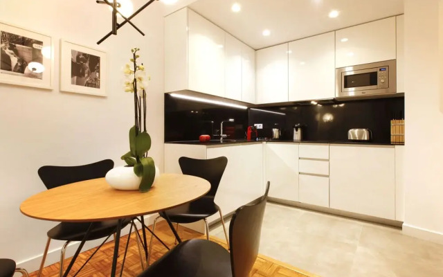 Monserrat - Madflats Collection