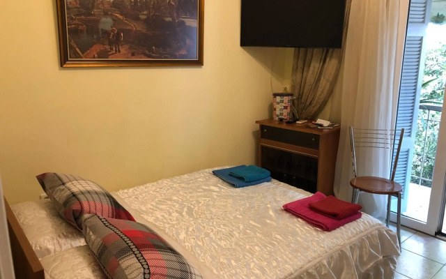 Anna Apartment in Kypseli