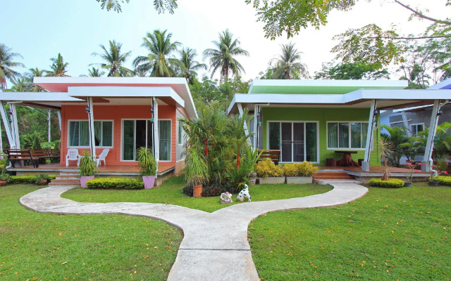 Maikhao Home Garden Bungalow
