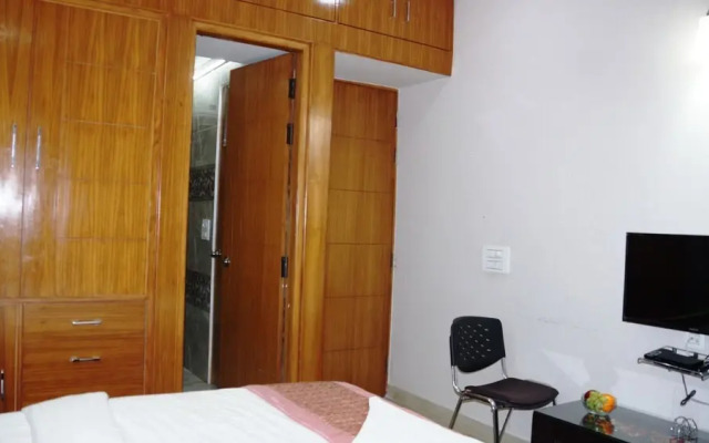 Maxfort Hospital Apartment