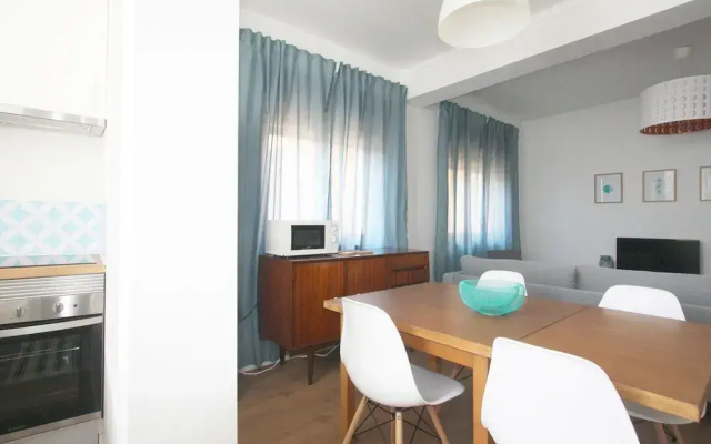 Jara in Tavira With 3 Bedrooms and 1 Bathrooms