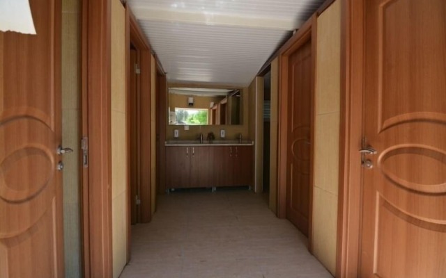 Golden Sand Beach & Caravan