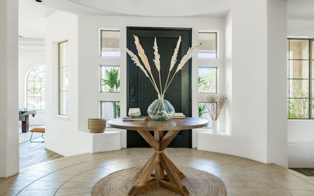 Solstice by AvantStay