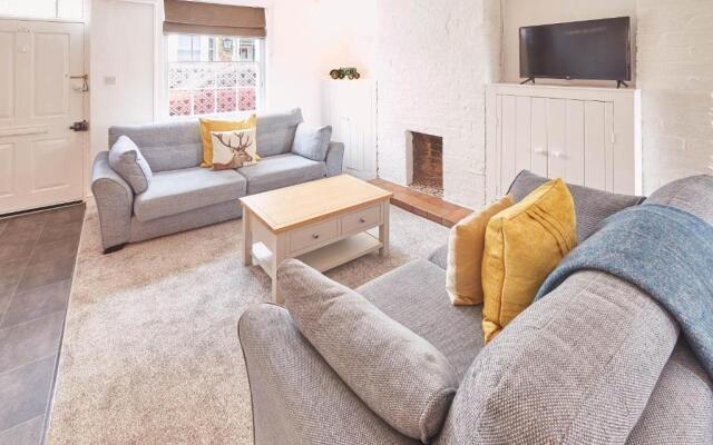 Host Stay Dove Grey 25 West End