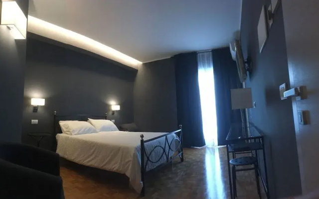 Robin Rooms