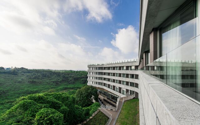 Hidden Cliff Hotel & Nature