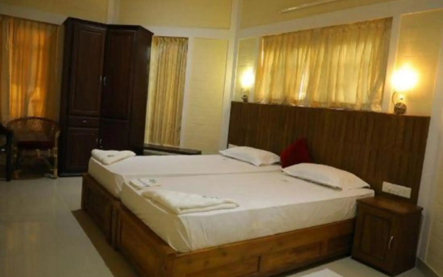 Dahlia Beach Resort