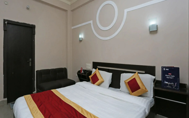 OYO 4752 Hotel Alpine