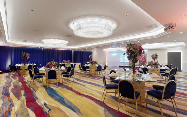 Ayass Hotel