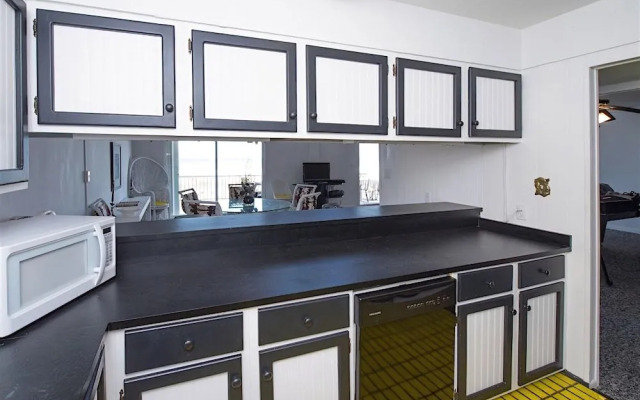 Pat-Ti-O by RedAwning