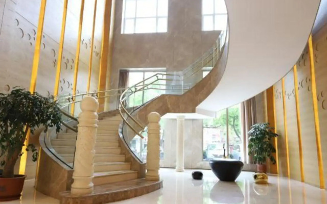 Juny Oriental Hotel