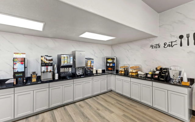 SureStay Hotel by Best Western Phoenix Airport