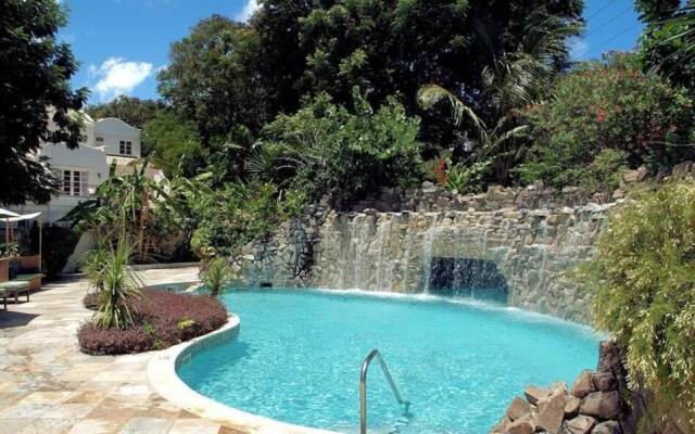 Jalousie at Mullins Bay