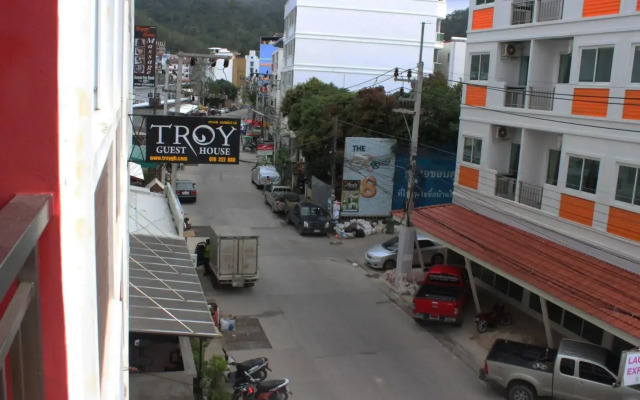 TJ Patong Hotel