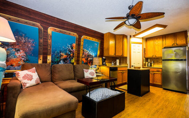 Kona Islander