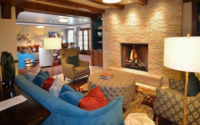 Ascent Condo 312