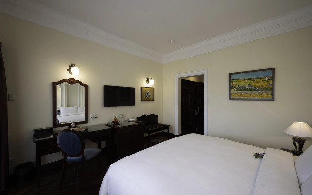 Hotel Majestic Saigon