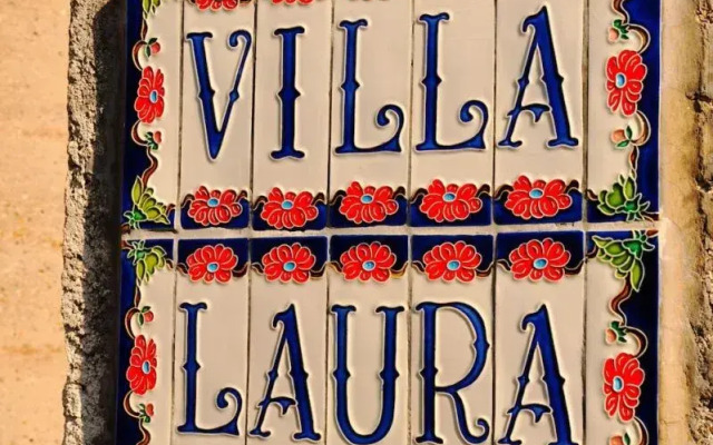 Villa Laura Sea View Apartments