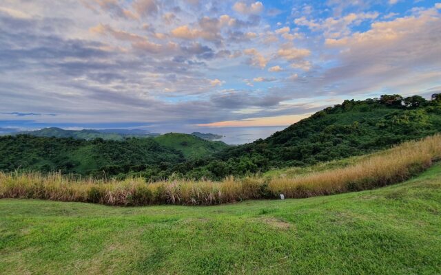 Over the Horizon near Savusavu Market