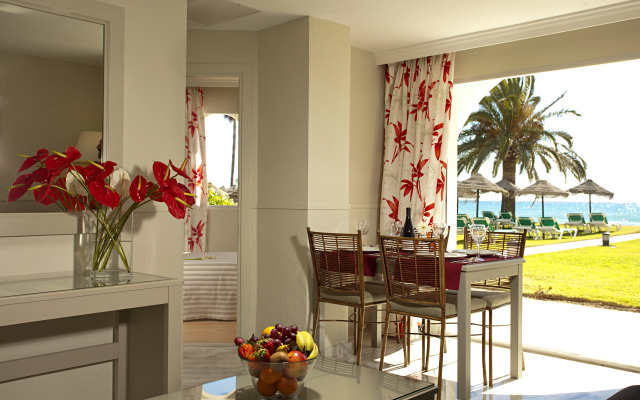 Ona Marinas de Nerja Spa Resort