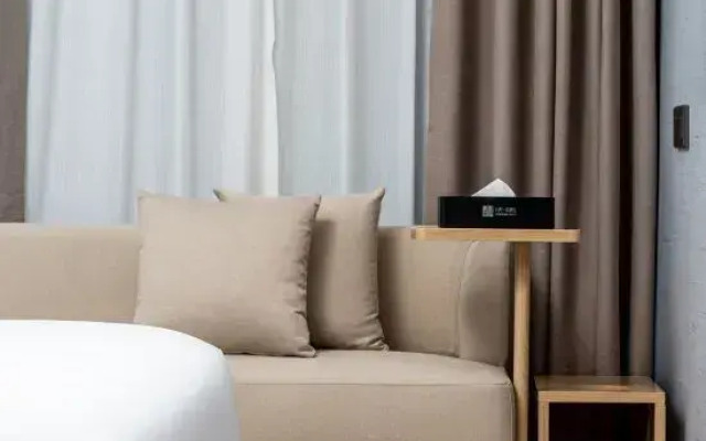 No.8 Season Hotel (Shenzhen University Yuehai Campus Branch)