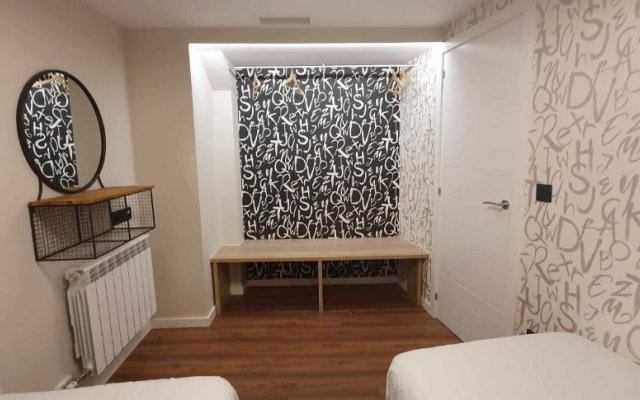Apartamento EL PILAR Céntrico ascensor cocina WIFI en Zaragoza by lodom