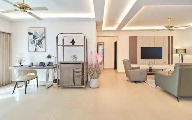GoSavvy Executive Residences - Three Bedroom
