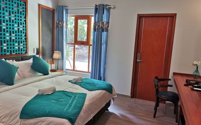Village Hideaways & Spas