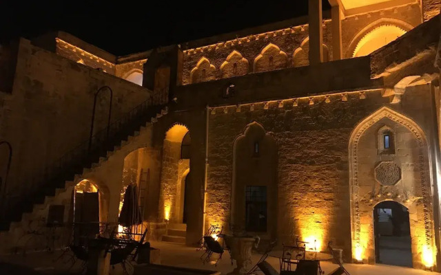 Kasr-I Abbas Hotel