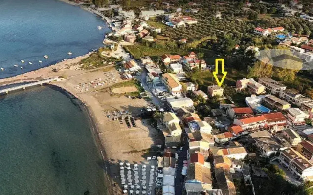 Pitsinis Studios & Apartments II