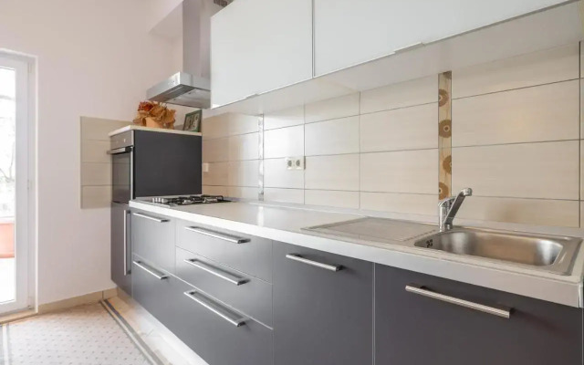 Apartment For 5