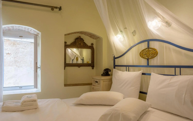 Pandora Suites