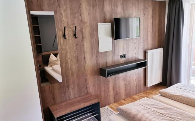 Haus Tuklar