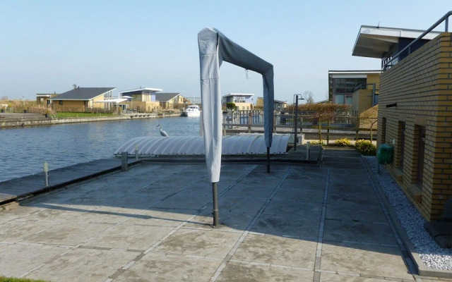 Nice Holiday Home With a Private Jetty, in Lemmer