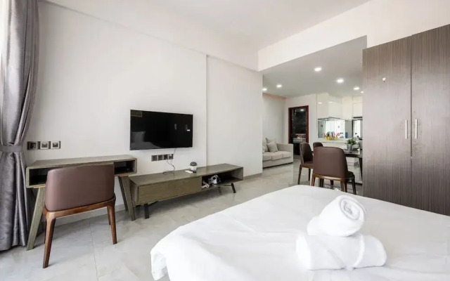 Yue Tai Apartment City Center by Soben