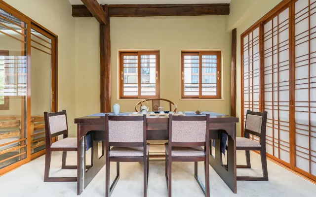Lijiang Moreline Lodge