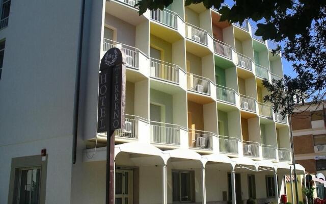 Hotel Tirreno
