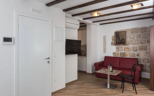 Apartment & Rooms Verdi