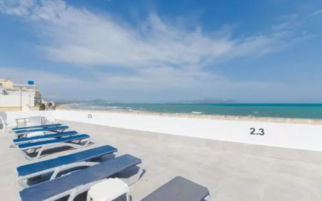 YourHouse Blau Blue Apartments