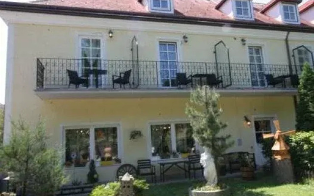 Gasthof zum Alten Jagdschloss