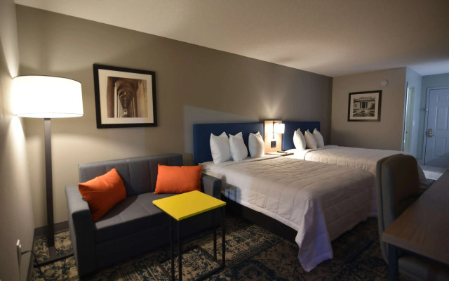 Baymont by Wyndham Pine Grove I-81