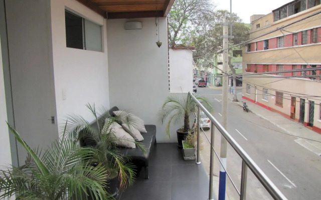 Paipo Bed Breakfast & Surf