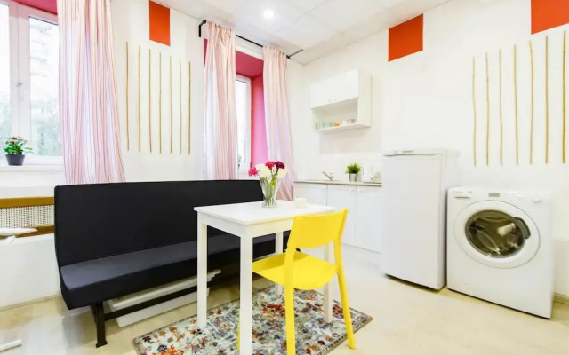 RedHouse Studio Apartment