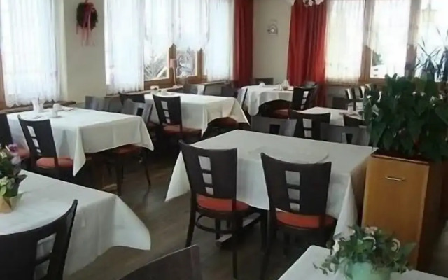 Hotel GARNI Mittenwald