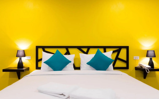 Sleep Whale Hotel (SHA Extra Plus)